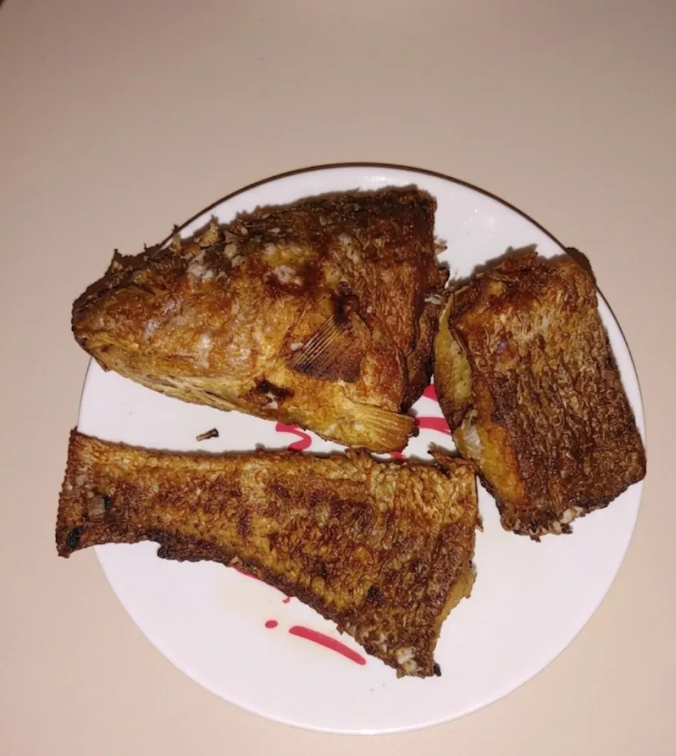 1 morceau de poisson