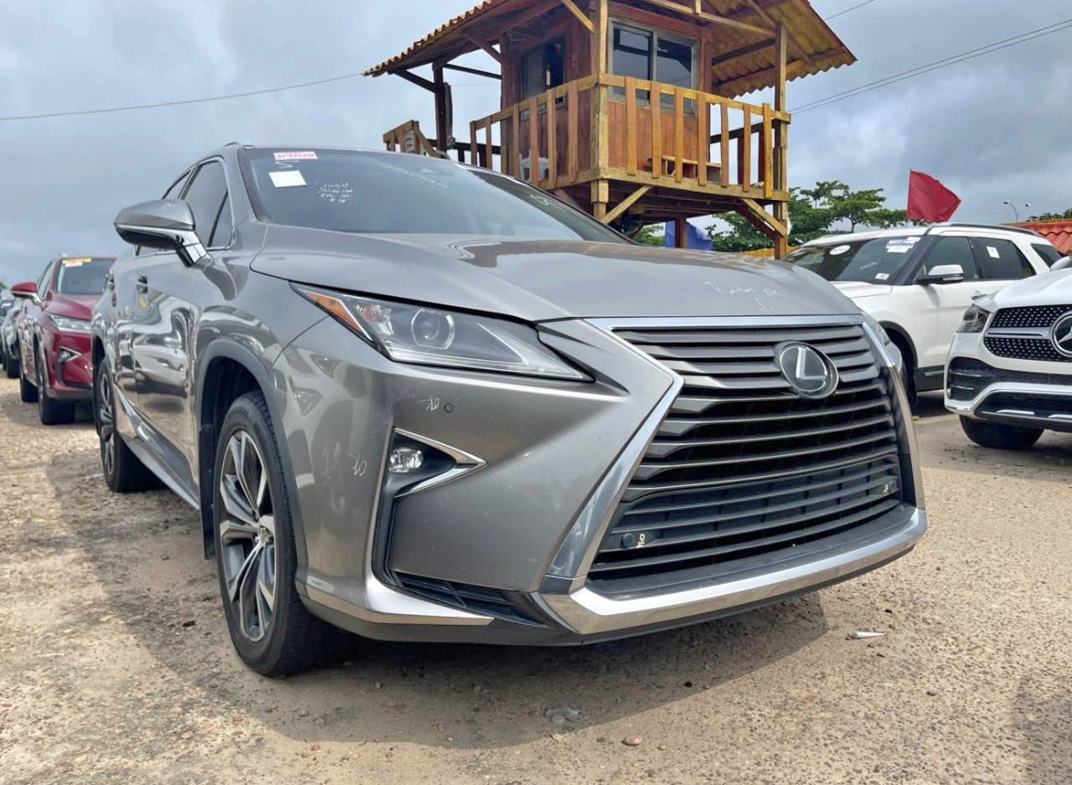 🚘🔥 LEXUS RX 350 – ANNÉE 2017 🔥🚘