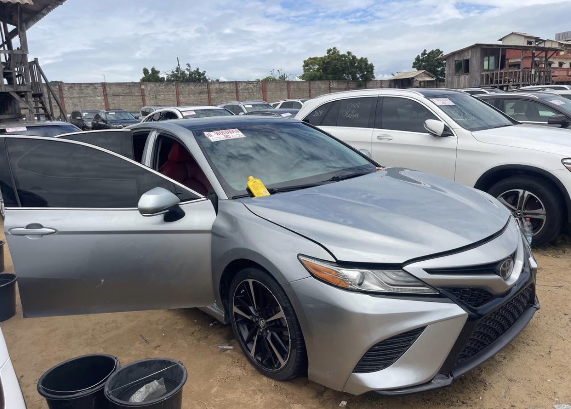 TOYOTA CAMRY SXE SPORT 2019 🔥🚘